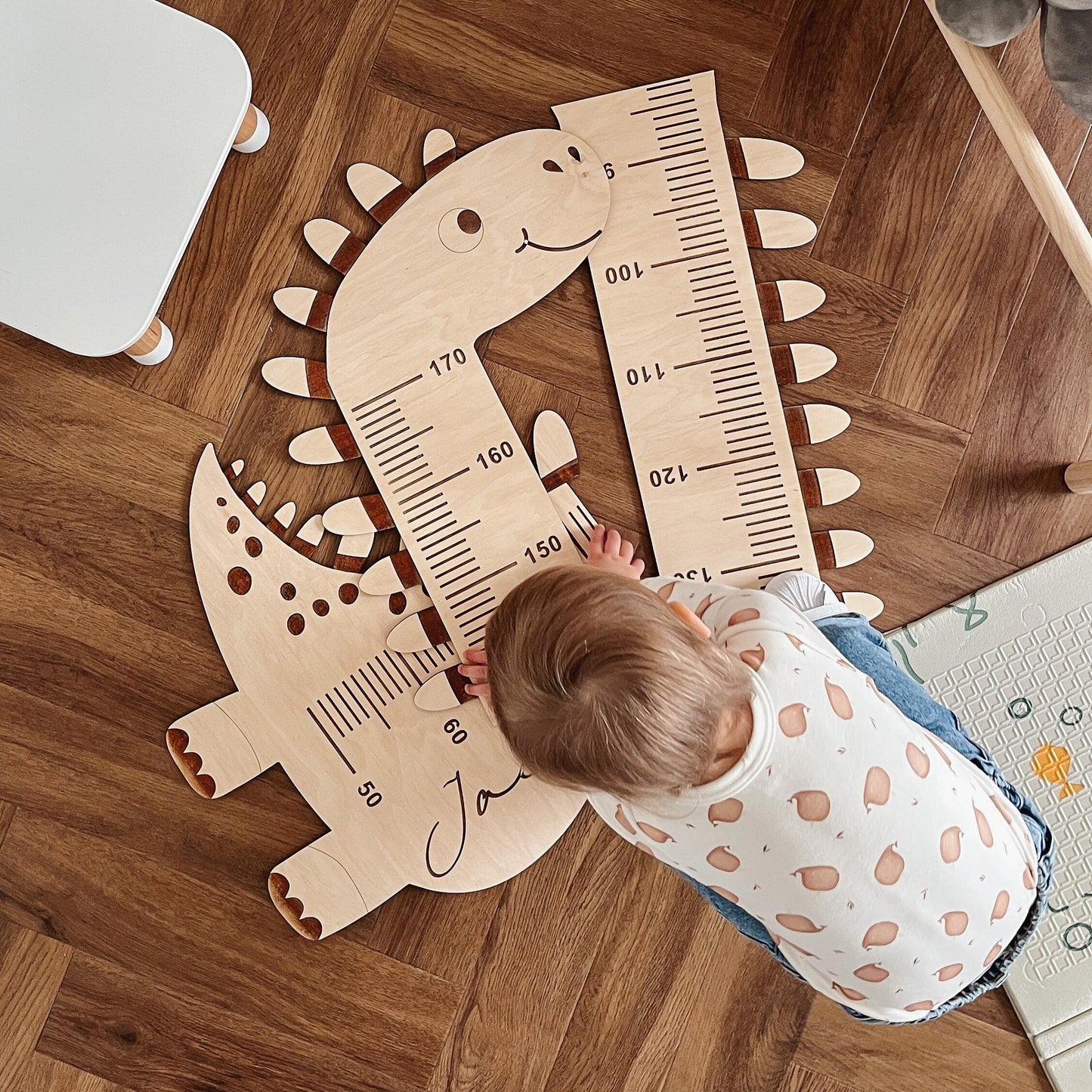 Courbe de Croissance en Bois Personnalisée