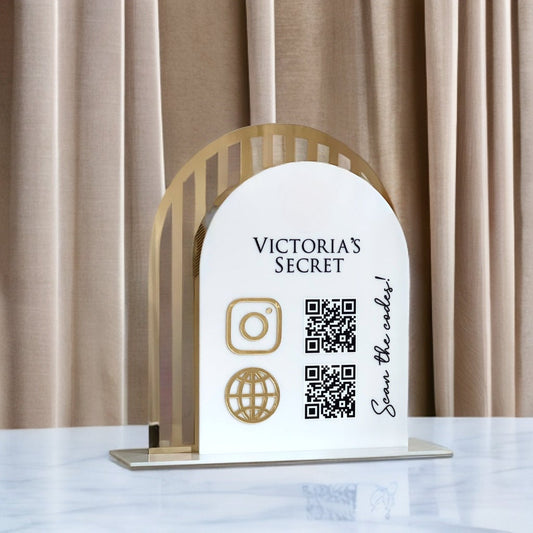 Enseigne de Code QR Personnalisée en Plexiglas Doré et Blanc